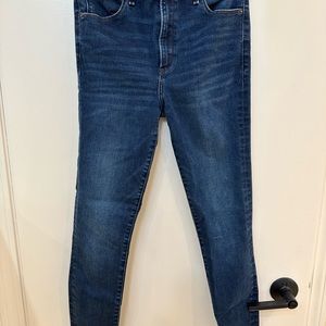 Abercrombie High Rise Super Skinny Jeans